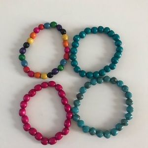 4 Bracelets